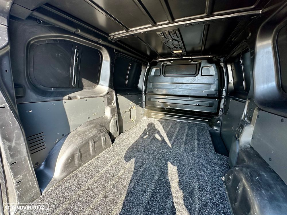 Citroën Jumpy 2.0 Blue-HDi - 16