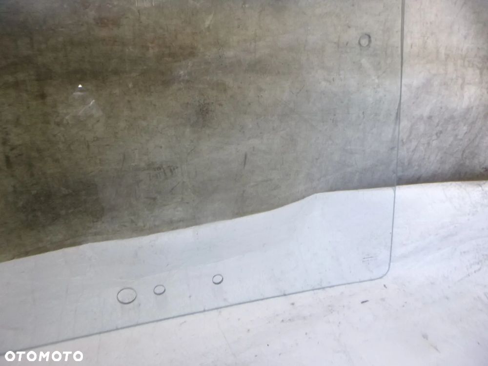 szyba przednia nowa fendt  Farmer 250V, 260V, 270V, 275V, 280V 200s-209s - 6