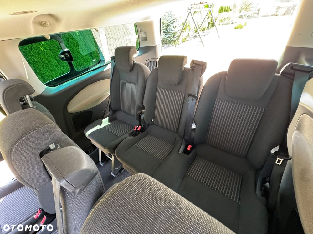 Ford Transit Custom 300 L2H1 VA Titanium - 23