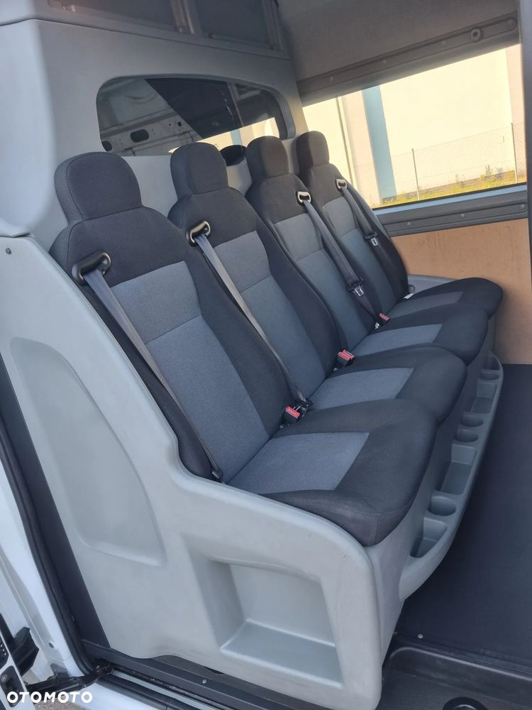 Renault Master Brygadòwka 7 osobowa - 11