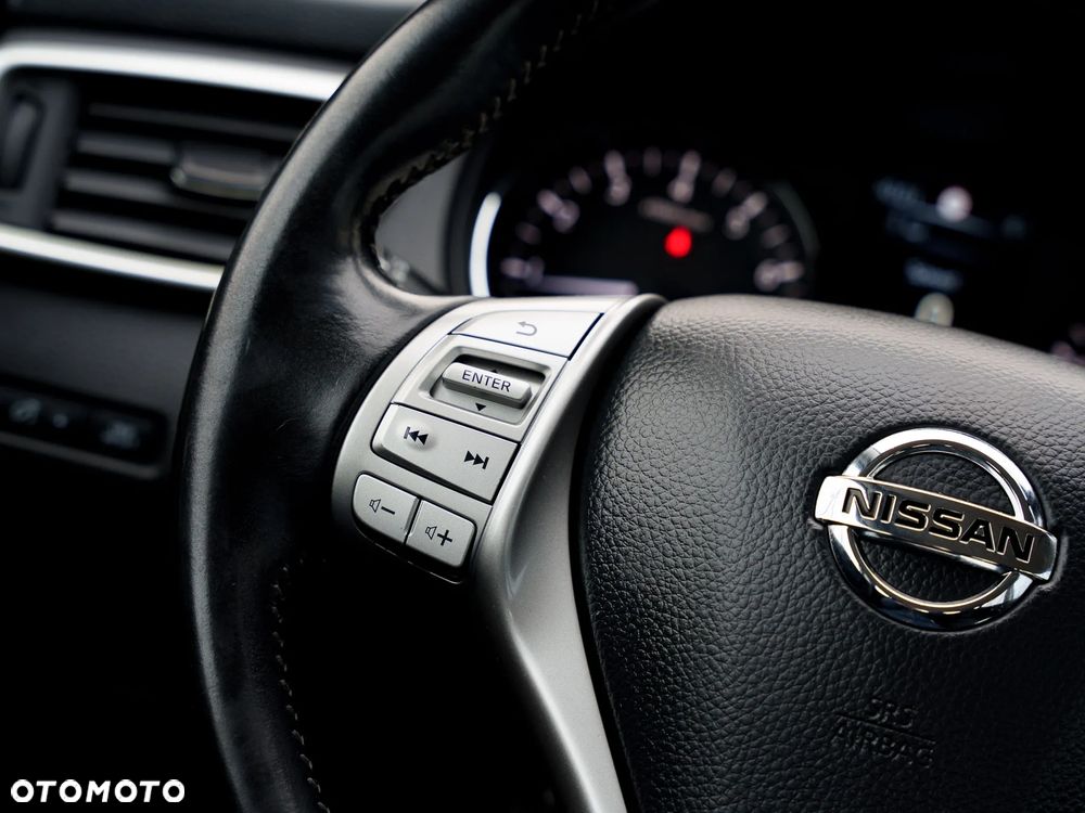 Nissan Qashqai 1.2 DIG-T Acenta EU6 - 30