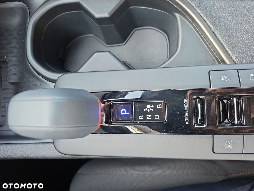Toyota C-HR 2.0 PHEV Dynamic Force Style - 23