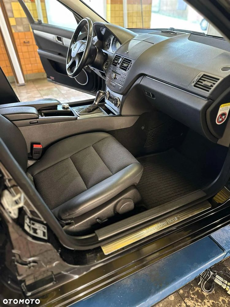Mercedes-Benz Klasa C 200 Kompressor Automatik Avantgarde - 8