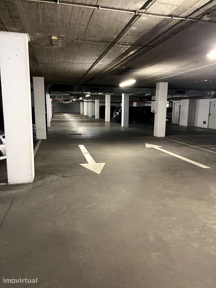 Garagem para arrendar no Lumiar, Lisboa (Quinta das Conchas) - Grande imagem: 4/5