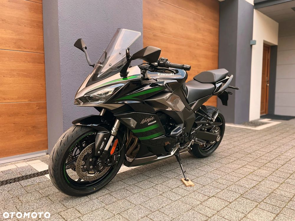 Kawasaki Ninja 1000 SX - 4