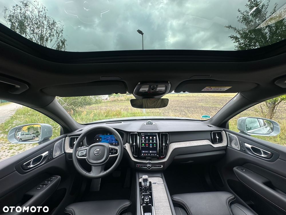Volvo XC 60 T8 AWD Ultra Bright - 27