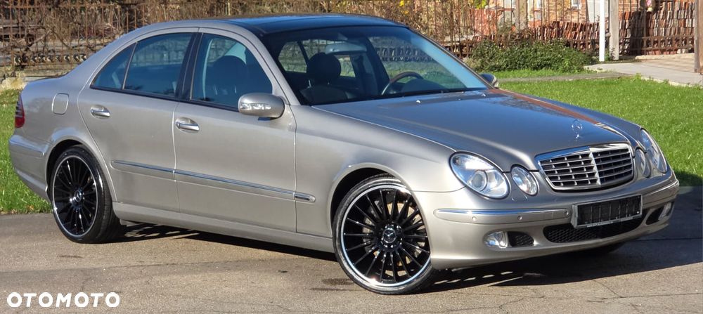 Mercedes-Benz Klasa E 500 Elegance - 1