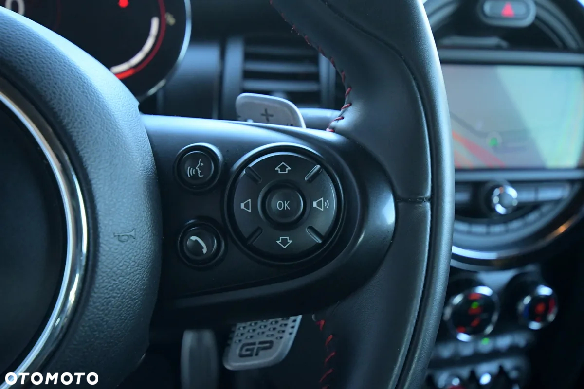 MINI John Cooper Works ALL4 sport - 22