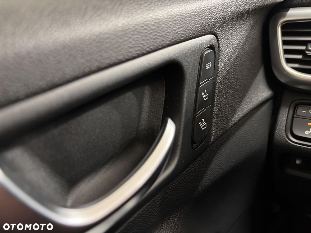 Kia Optima 1.7 CRDI XL DCT - 18