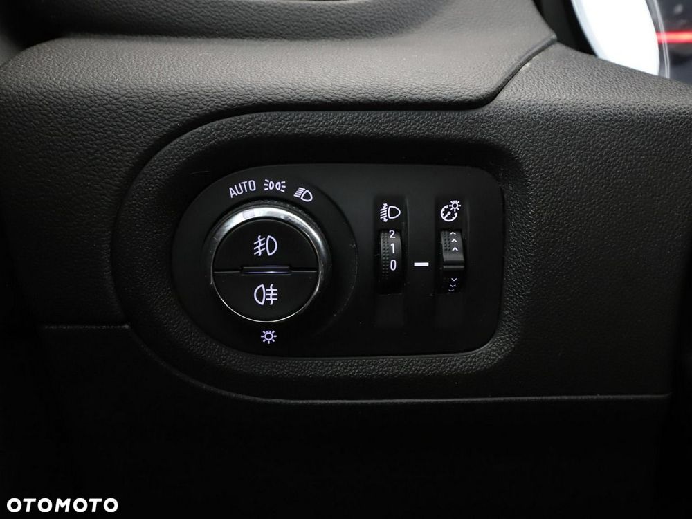 Opel Grandland X 1.5 CDTI Innovation S&S - 34