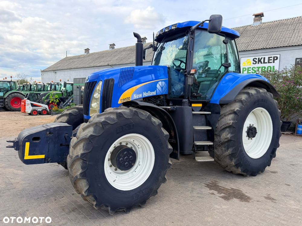 New Holland T8020 - 11