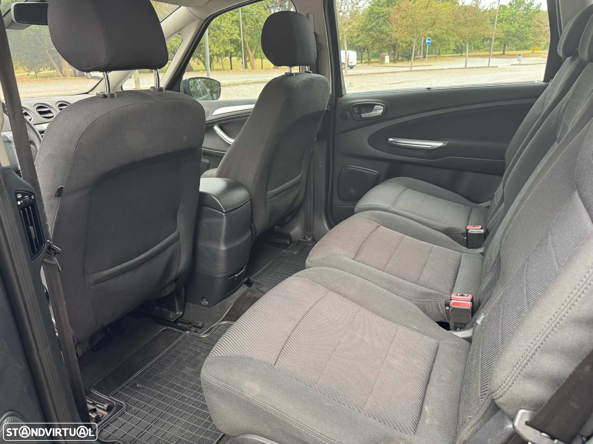 Ford S-Max 2.0 TDCi Titanium 7L 139g - 10