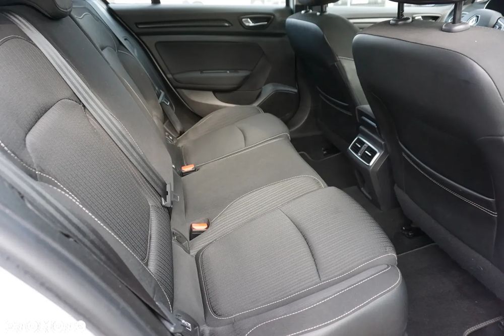 Renault Megane ENERGY TCe 100 INTENS - 14