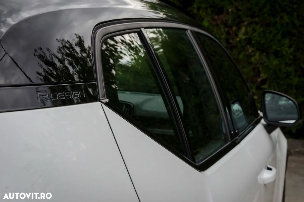 Volvo XC 40 D4 AWD Geartronic R-Design - 11