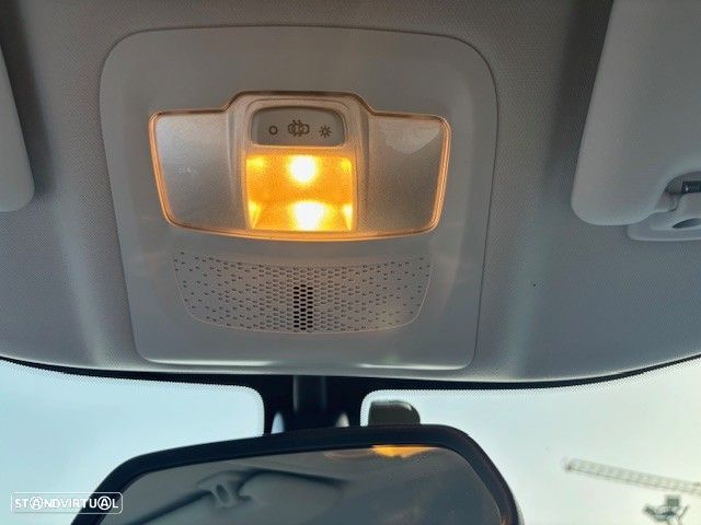 Peugeot 2008 1.6 BlueHDi Style - 20