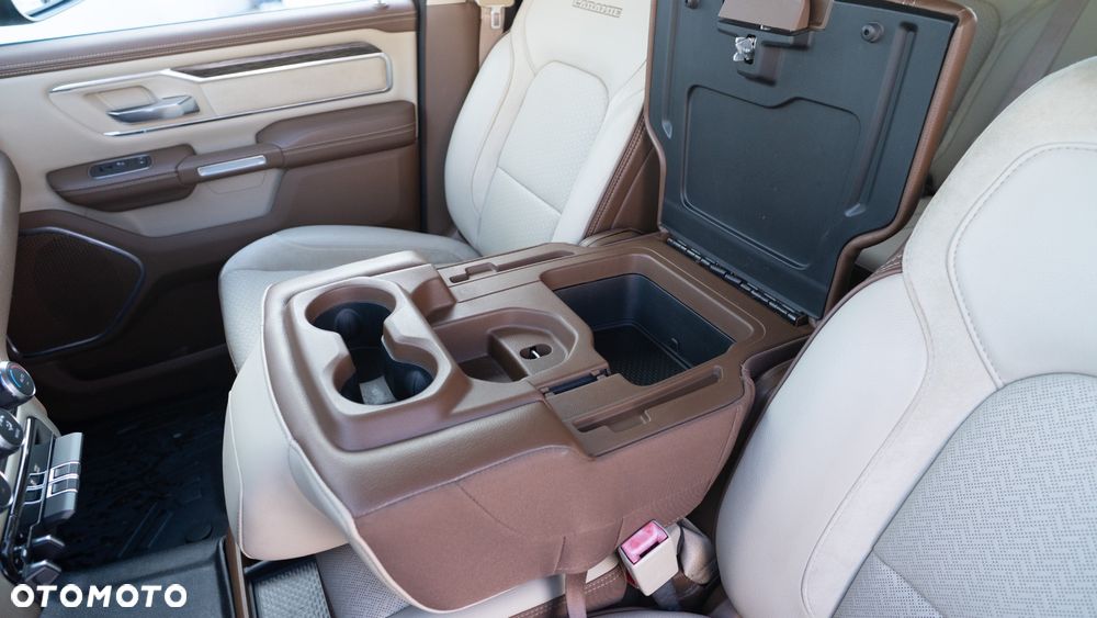 RAM 1500 Crew Cab Laramie - 13