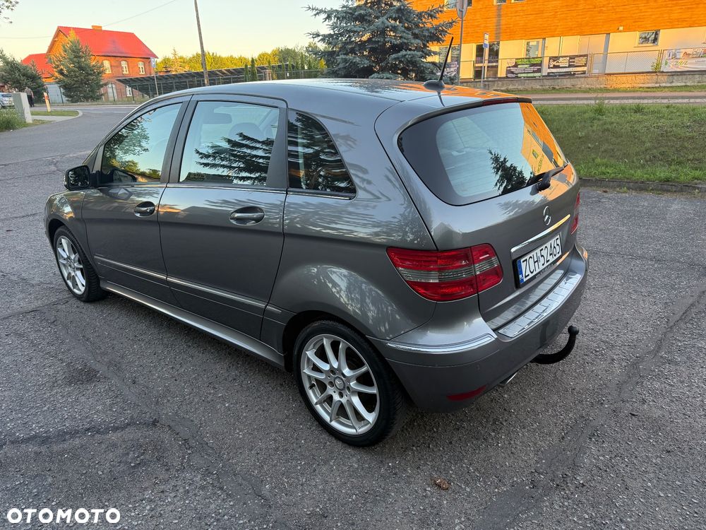 Mercedes-Benz Klasa B 180 BlueEFFICIENCY SPORT EDITION - 7