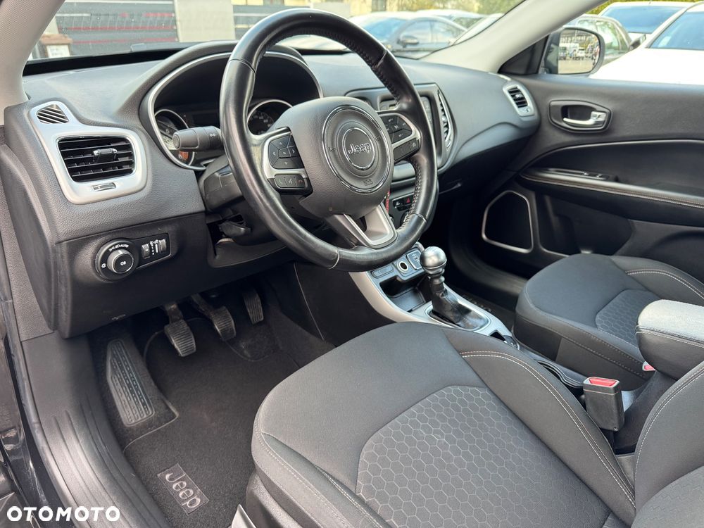 Jeep Compass 1.3 TMair Longitude FWD S&S - 17