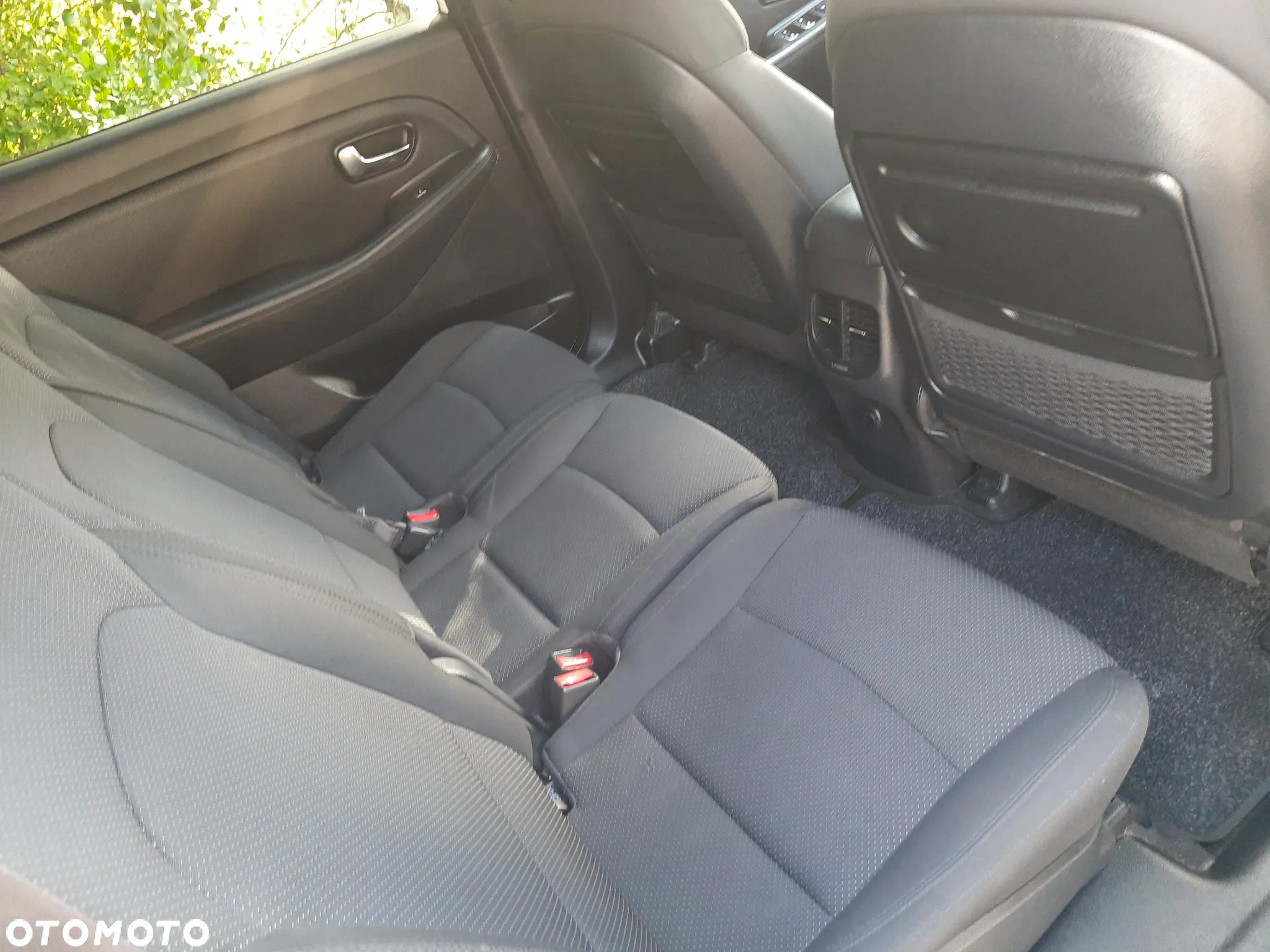 Kia Carens 1.7 CRDi M EU6 - 27
