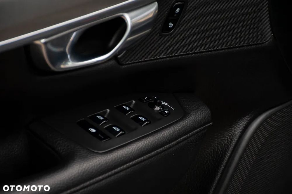 Volvo V90 D4 Geartronic - 21