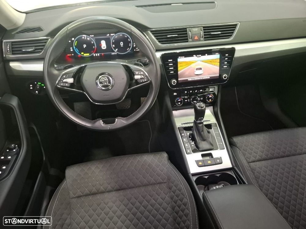 Skoda Superb Break - 16