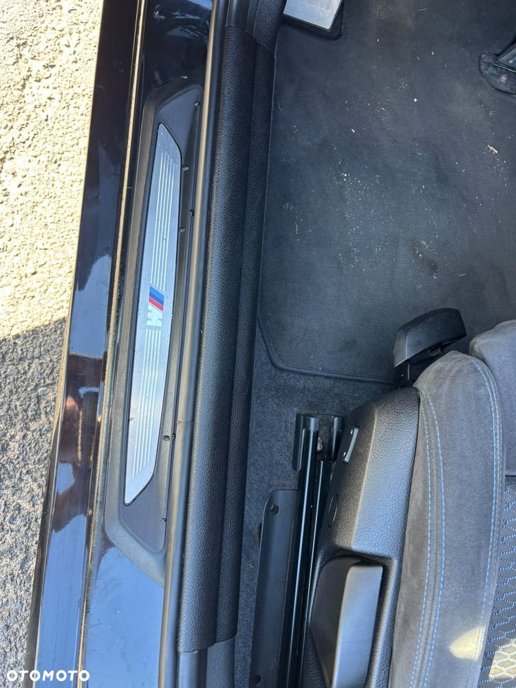 BMW Seria 3 320i - 11