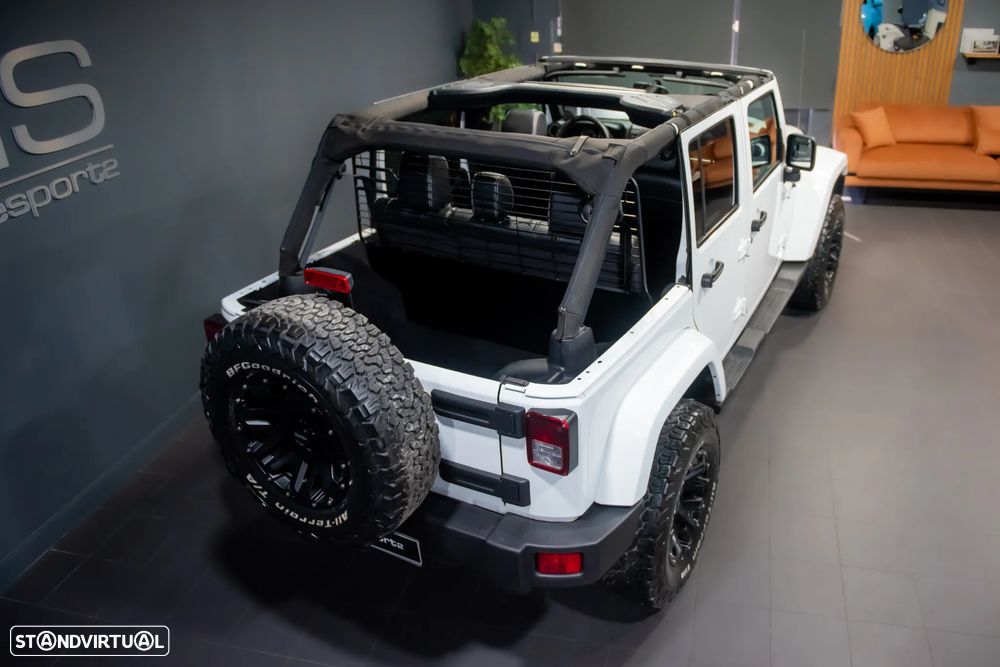 Jeep Wrangler Unlimited 2.8 CRD MTX Sahara Urban Edition - 15