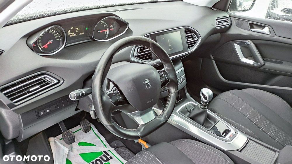 Peugeot 308 - 15