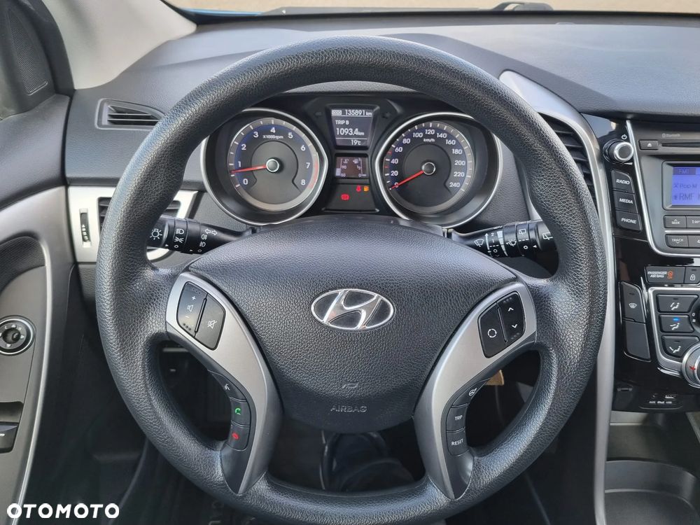 Hyundai i30 1.4 Classic - 22