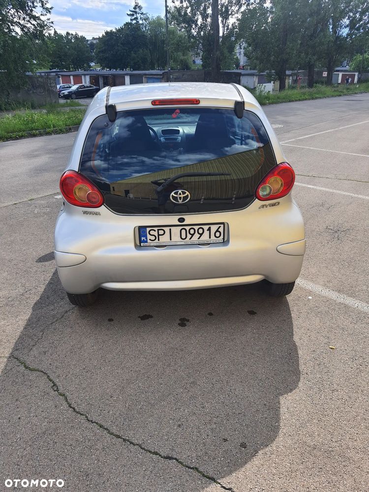 Toyota Aygo 1.4 d Luna - 4