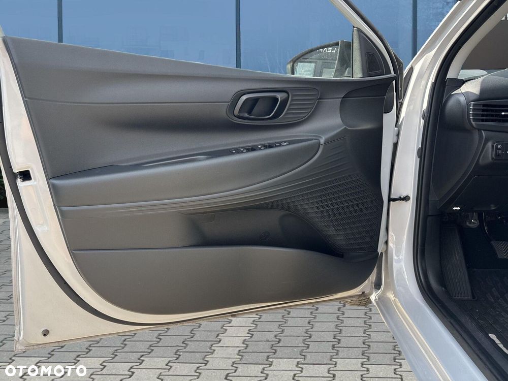 Hyundai i20 1.2 Modern - 11