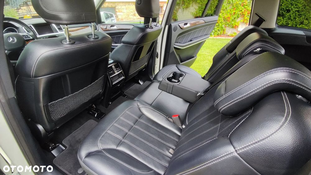 Mercedes-Benz GL 500 4-Matic - 30