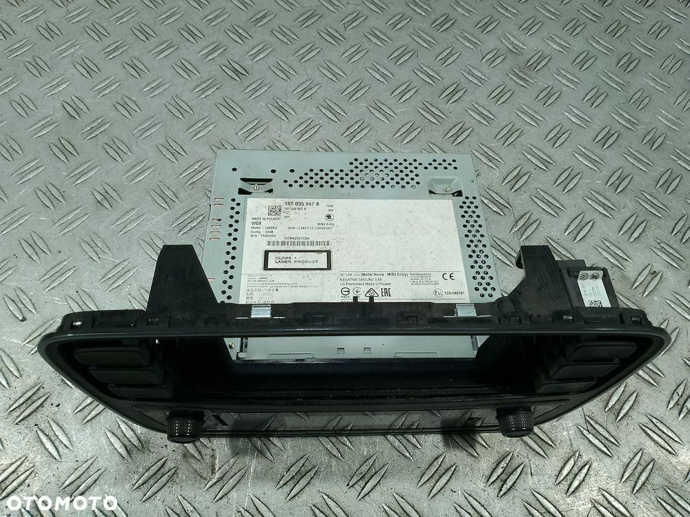 RADIO  SKODA CITIGO 1ST035867B - 3