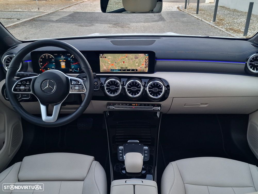 Mercedes-Benz CLA 180 7G-DCT Progressive Line Advanced - 20