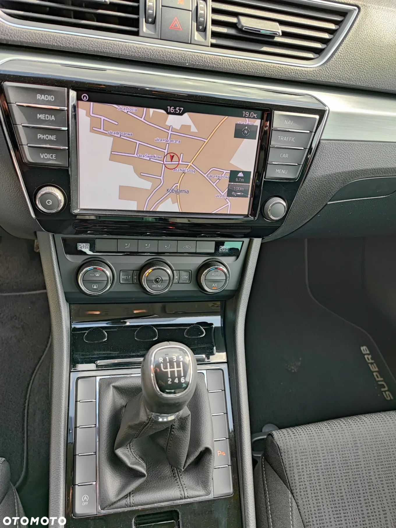 Skoda Superb 1.6 TDI Active Greenline - 9