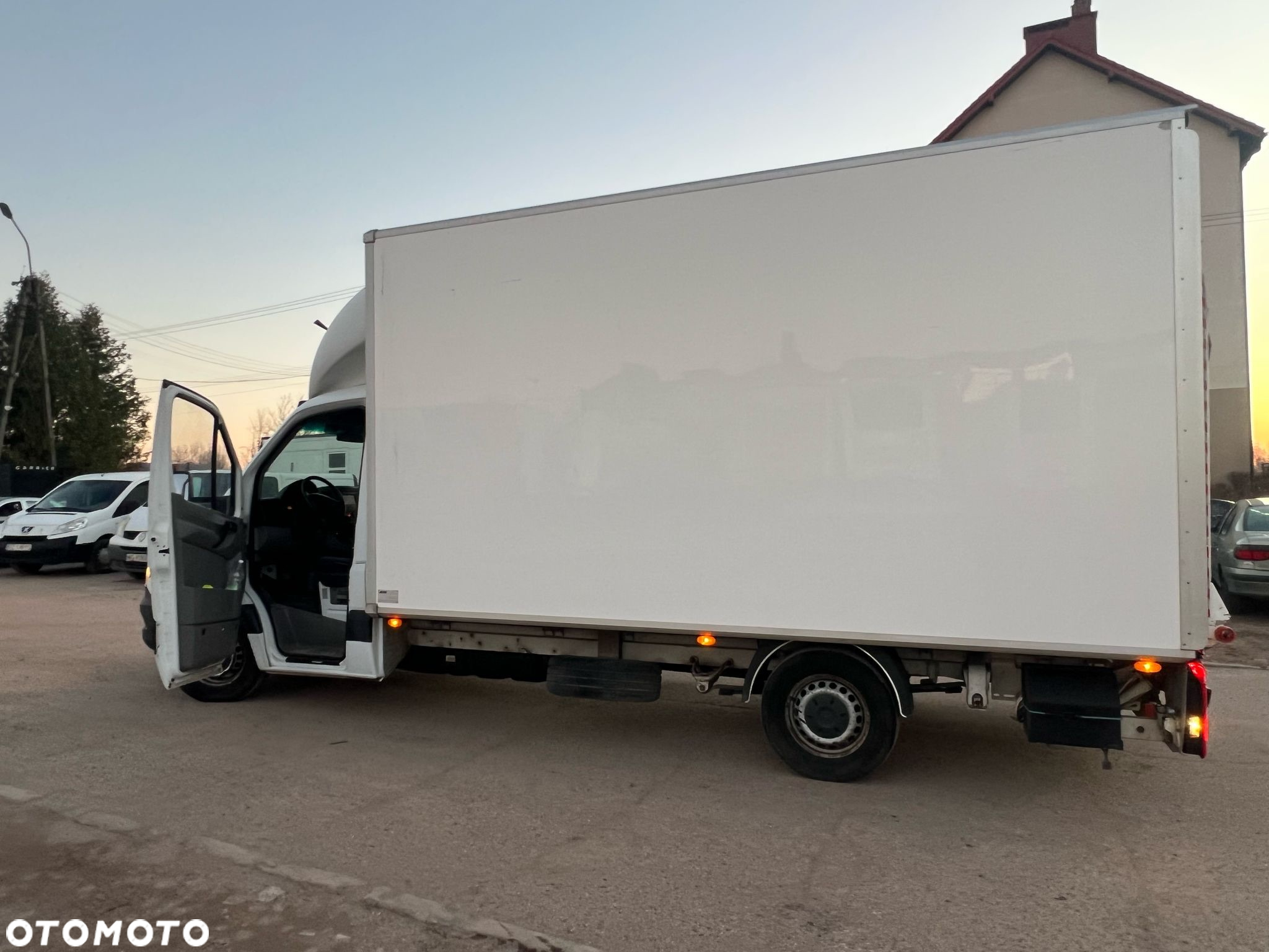 Mercedes-Benz Sprinter - 27