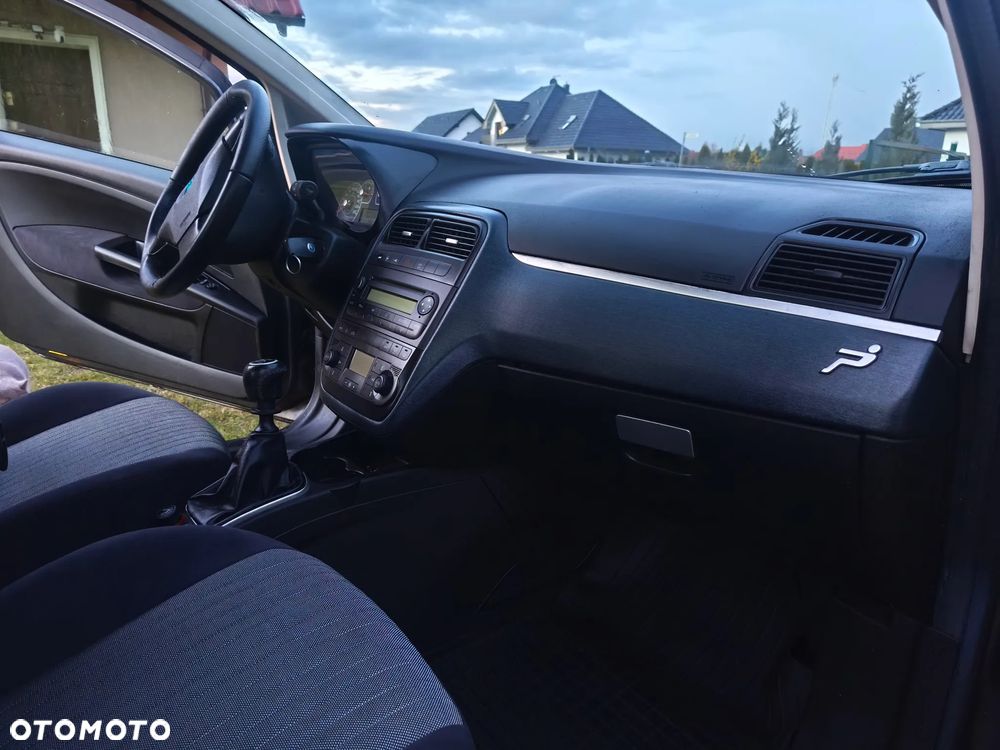 Fiat Grande Punto 1.4 16V Racing - 18