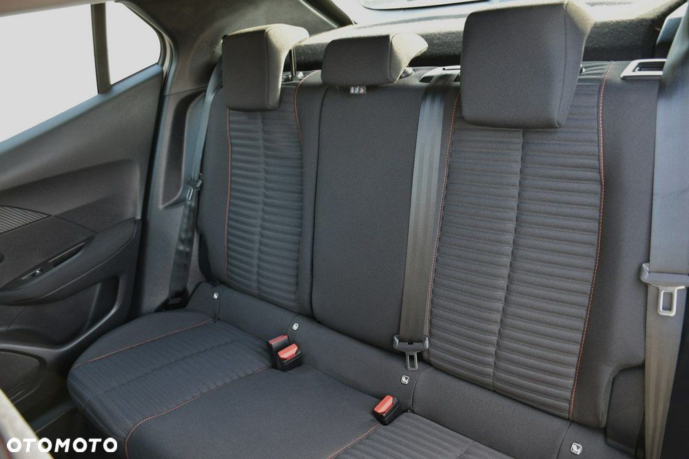 Peugeot 2008 1.5 BlueHDi Active S&S - 18