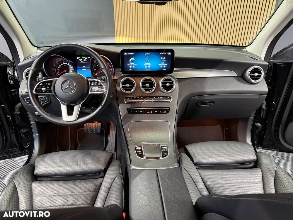 Mercedes-Benz GLC 300 de 4Matic 9G-TRONIC - 16