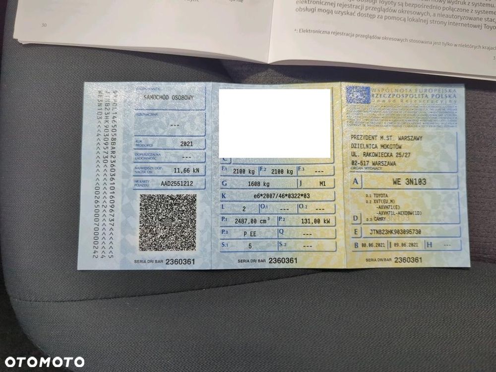 Toyota Camry 2.5 Hybrid Comfort CVT - 19