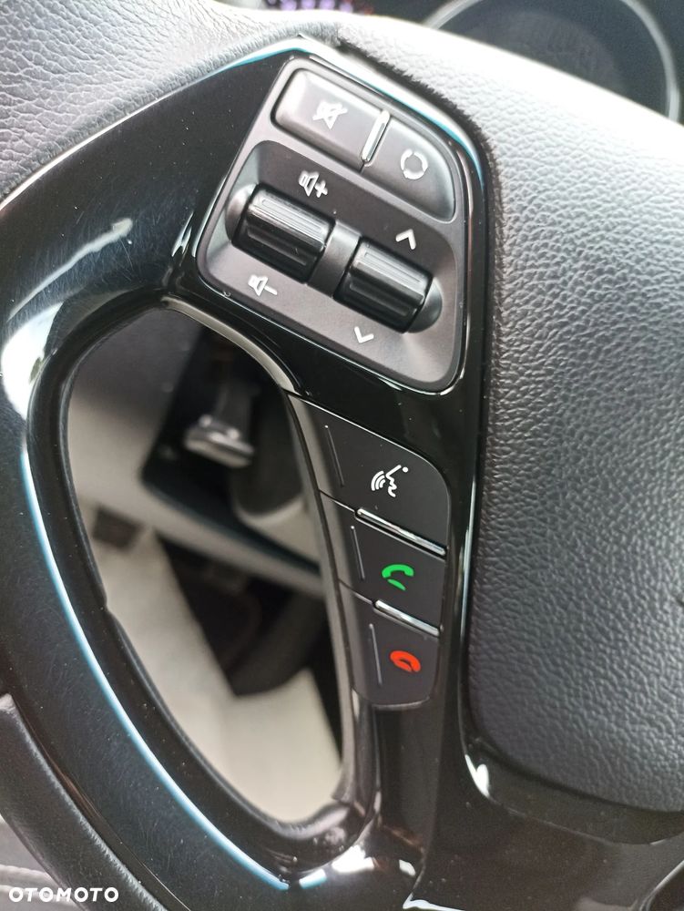 Kia Ceed - 18