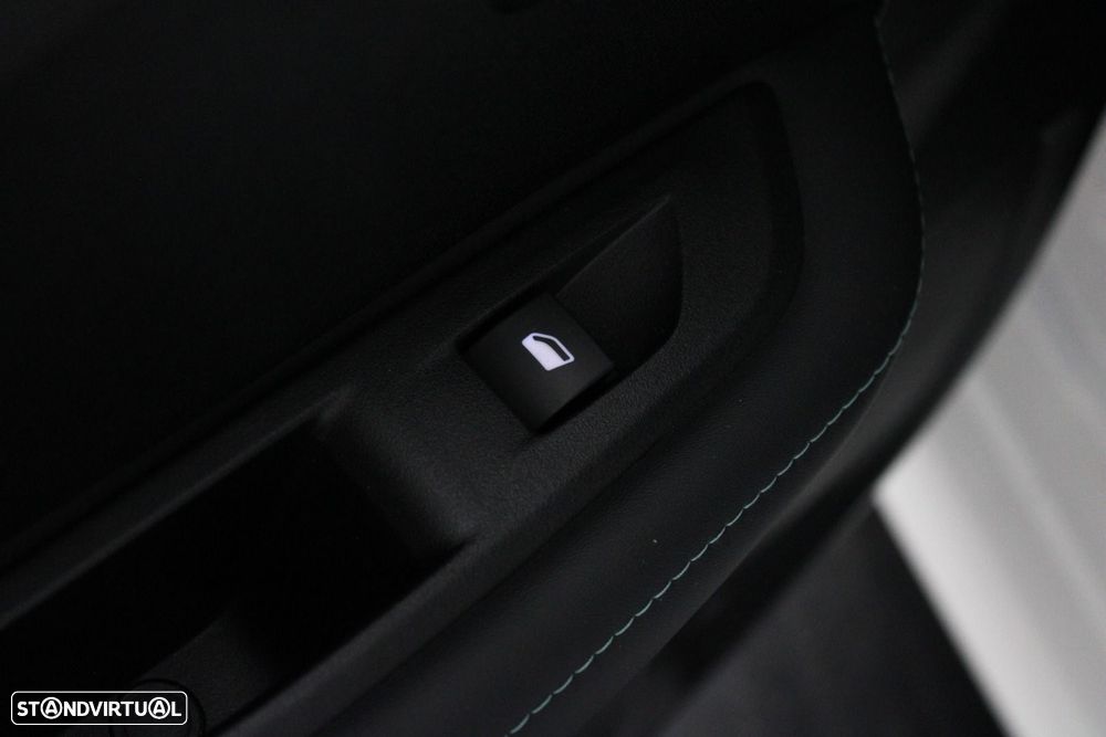 Peugeot 208 1.5 BlueHDi Allure - 31