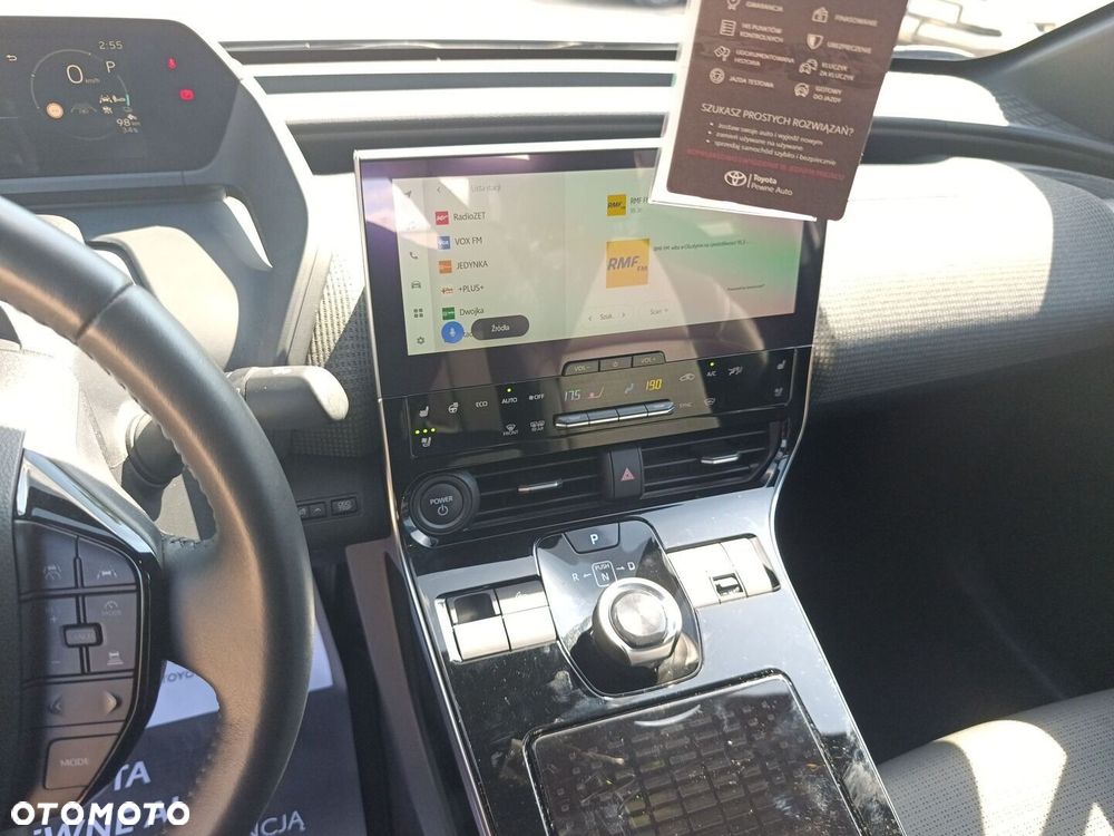 Toyota bZ4X 71.4kWh 4x4 Executive - 22