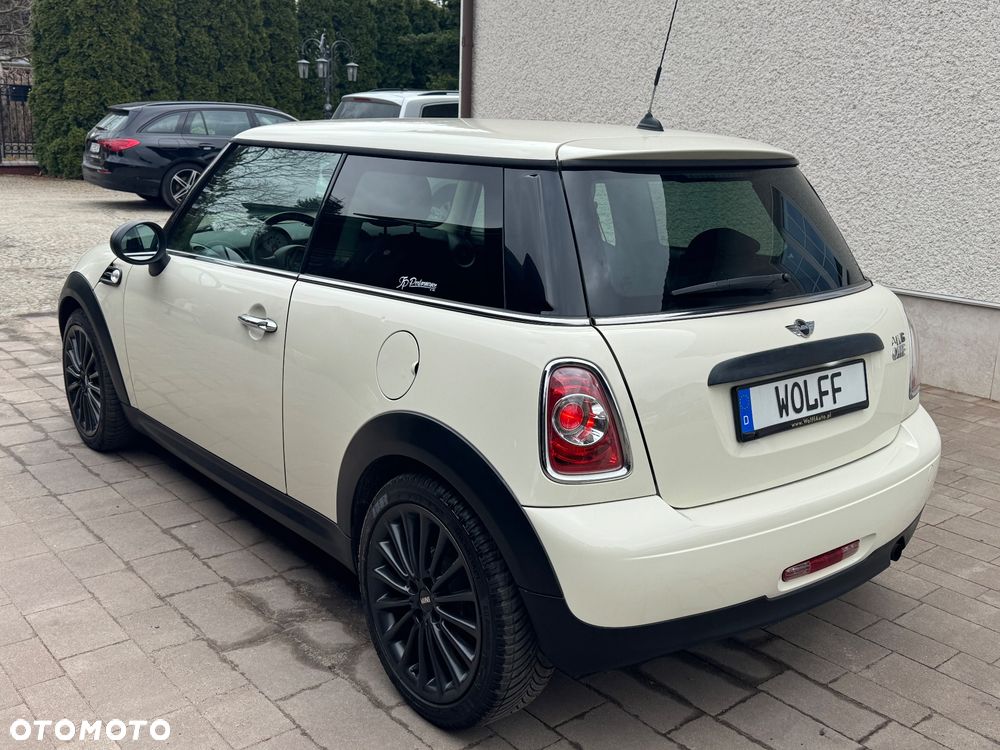 MINI ONE - 3