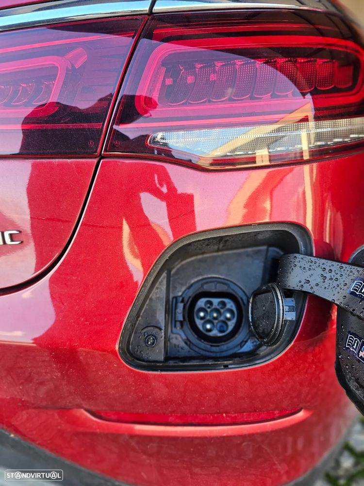 Mercedes-Benz GLC 300 e 4Matic - 6