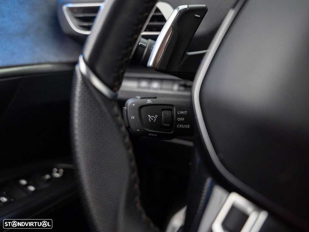 Peugeot 3008 1.5 BlueHDi GT EAT8 - 19