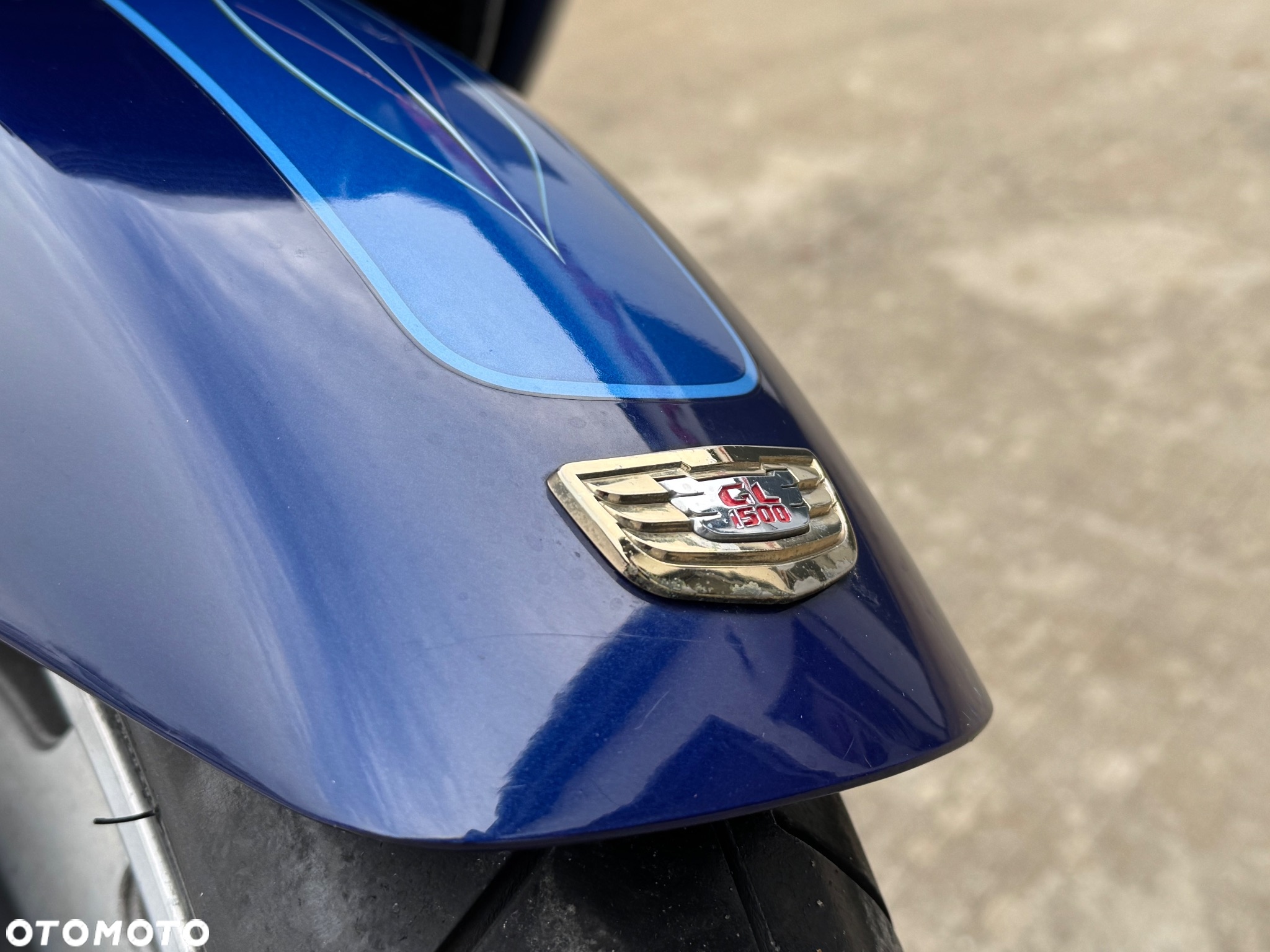 Honda GL - 12