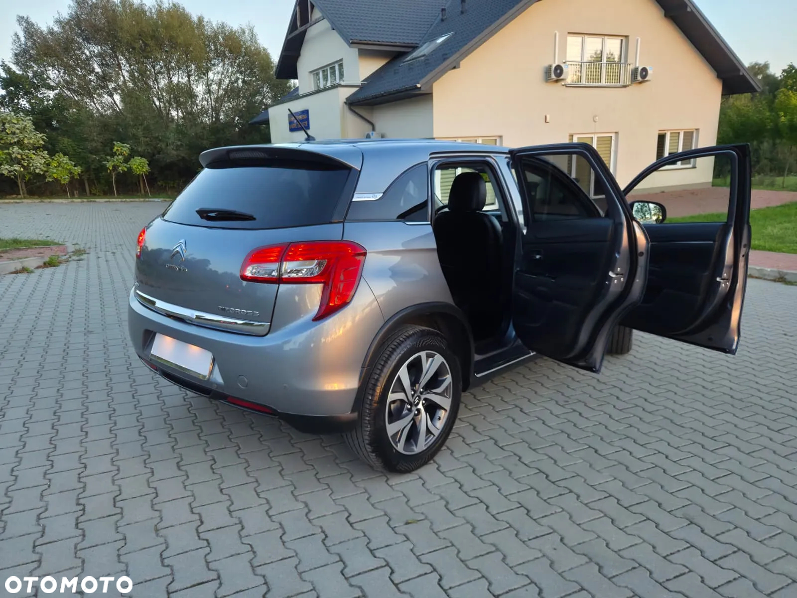 Citroën C4 Aircross 1.6 HDi STT 4x2 Exclusive - 25