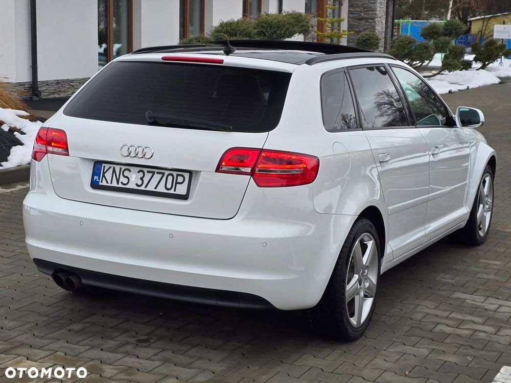 Audi A3 Sportback 2.0 TDI DPF Quattro Attraction - 8