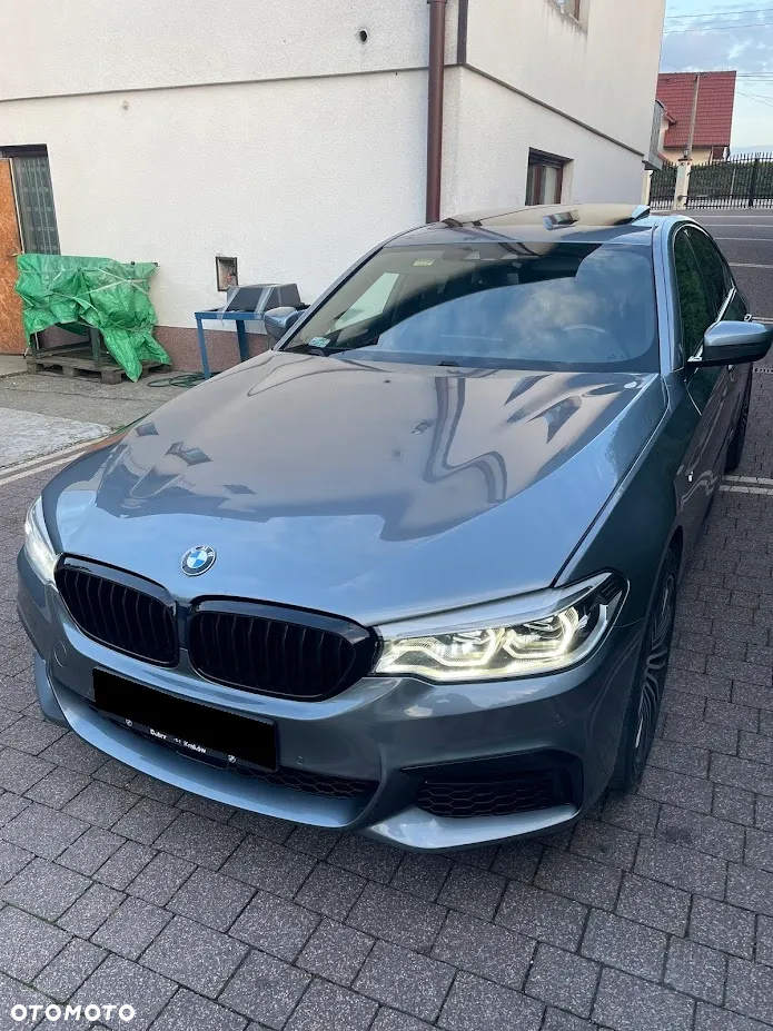 BMW Seria 5 520d M Sport - 2